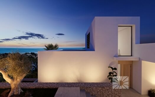 LUXURY VILLA WITH STUNNING SEA VIEWS
