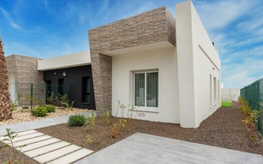 Villa for sale in Algorfa