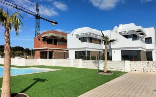 Villa for sale in Pilar de La Horadada
