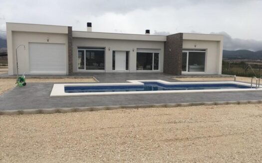 Villa for sale in Pinoso