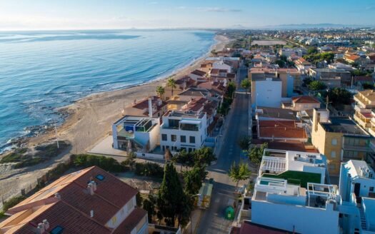 Town House for sale in Pilar de La Horadada