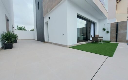 Villa for sale in San Pedro del Pinatar