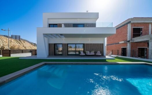 Villa for sale in Finestrat