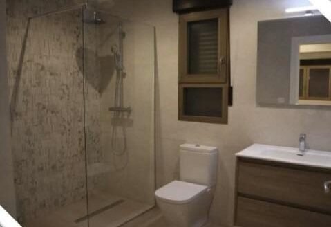 Villa for sale in Aspe