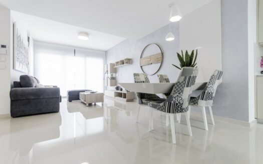 Villa for sale in San Miguel de Salinas