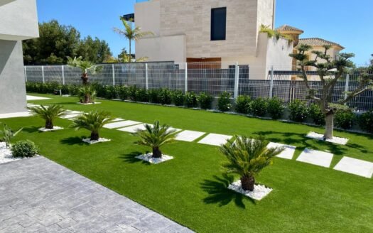 Villa for sale in Finestrat