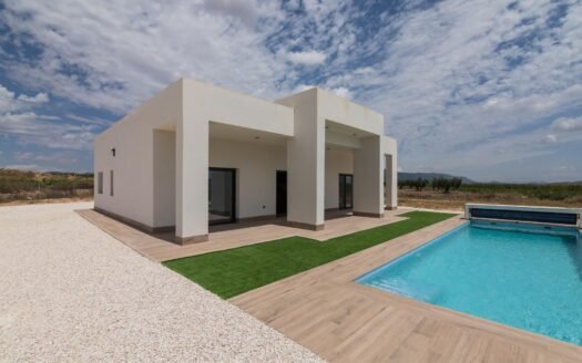 Villa for sale in Pinoso