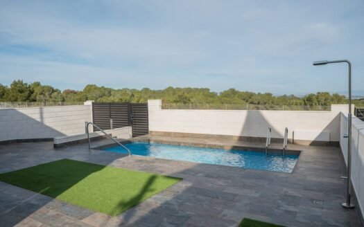 Villa for sale in Orihuela Costa