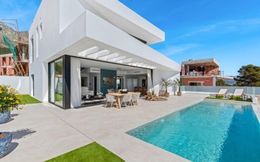 Villa for sale in Polop