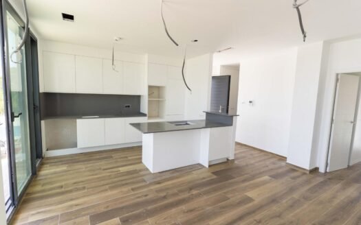 Villa for sale in Polop