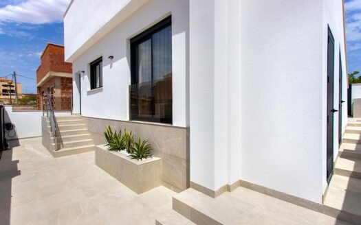 Villa for sale in Sucina