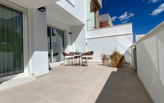 Bungalow for sale in Pilar de La Horadada