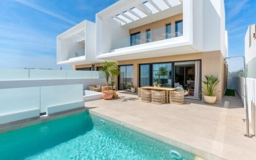 New Build Semi-Detached and Terraced Villas in Dolores, Alicante