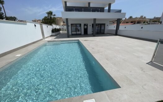 NEW BUILD VILLA IN ROJALES