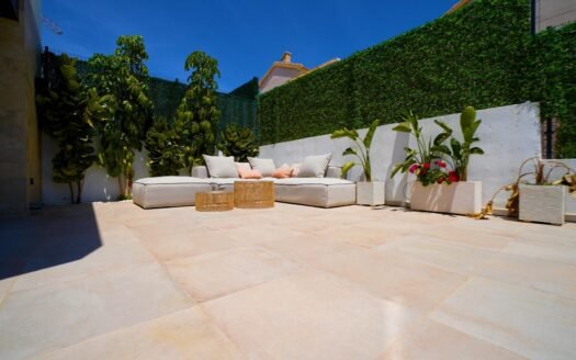 New Build Luxury Villas in Orihuela Costa – Less Than 4 km from the Beach