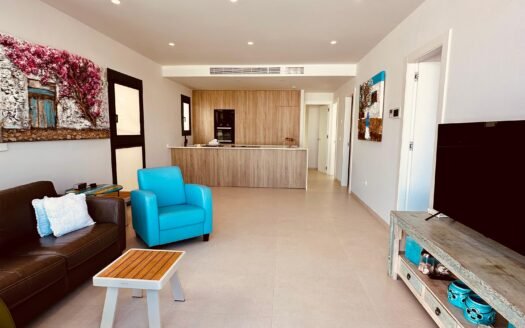 Beautiful villa near the beach with sea views