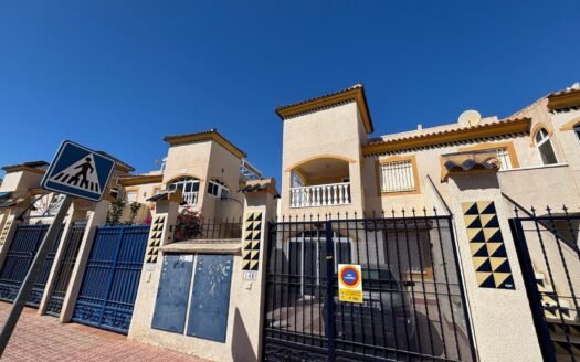 Bungalow for sale in Torrevieja