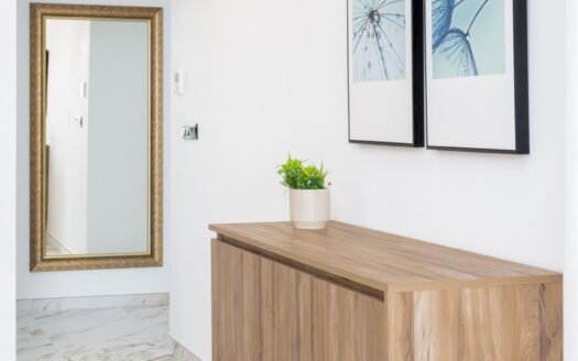Beautiful Penthouse in Guardamar del Segura with Private Solarium and Two Parking Spaces