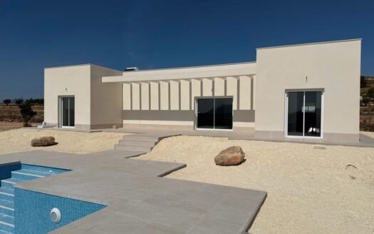 New build villas in Pinoso on rural plots