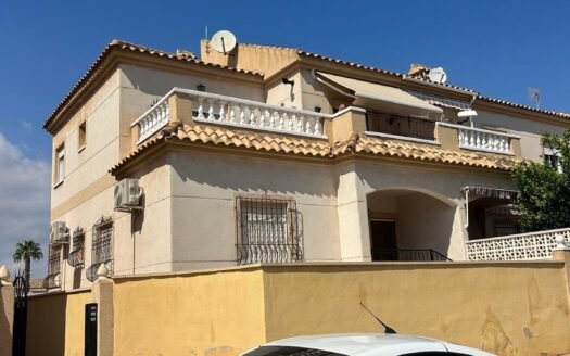 Bungalow for sale in Torrevieja