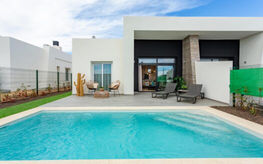 New Build Semi Detached Villas with Private Pool at La Finca Golf Resort Algorfa