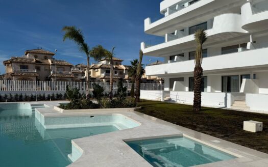 NEW BUILD RESIDENTIAL COMPLEX IN LOMAS DE CABO ROIG