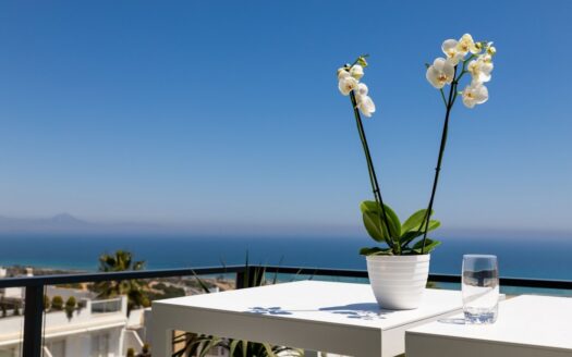 NEW APARTMENTS FOR SALE IN GRAN ALACANT, AT 20 MINUTES FROM ALICANTE and ELCHE, COSTA BLANCA