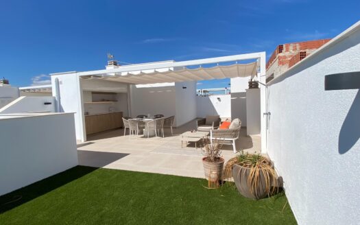 New Build Bungalows in Pilar de la Horadada Near the Beach and Town Centre