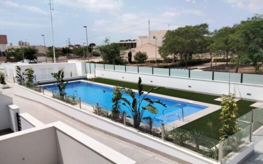 Bungalows de Obra Nueva con Solárium o Jardín en Pilar de la Horadada