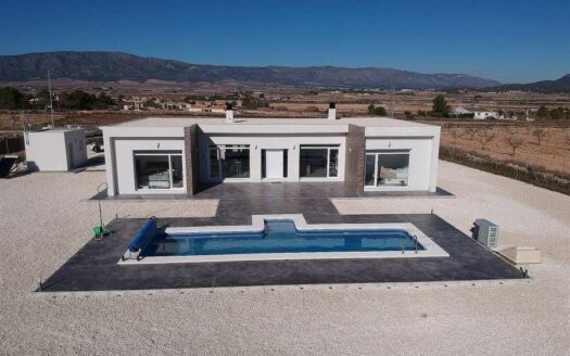 VILLAS DE OBRA NUEVA EN PINOSO