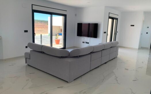 VILLAS DE OBRA NUEVA EN PINOSO