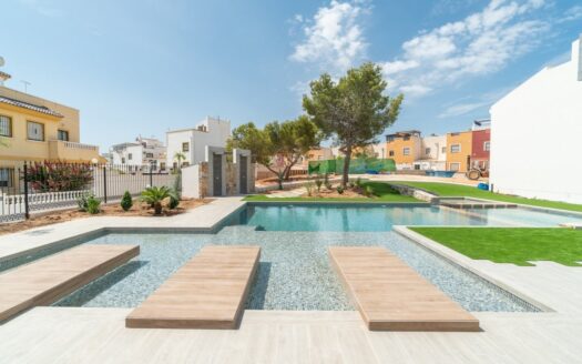 Nuevo conjunto residencial en Los Balcones (Torrevieja)