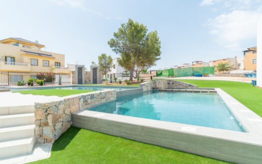Nuevo conjunto residencial en Los Balcones (Torrevieja)