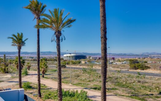Nueva Promoción de villas en Torrevieja, a 2 km del Mar