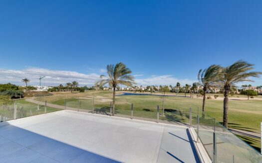 NEW BUILD VILLAS IN PILAR DE LA HORADADA ON THE GOLF COURSE