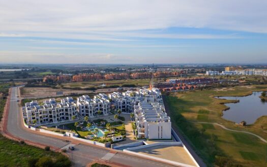Nybyggda semesterlägenheter vid La Serena Golf-Los Alcazares nära stranden