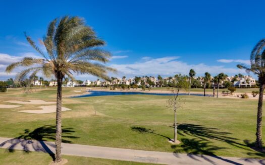 NEW BUILD VILLAS IN PILAR DE LA HORADADA ON THE GOLF COURSE
