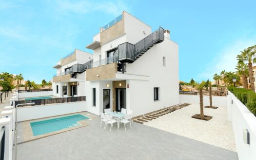 VILLAS DE OBRA NUEVA EN TORREVIEJA