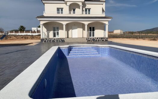 VILLAS DE OBRA NUEVA EN PINOSO