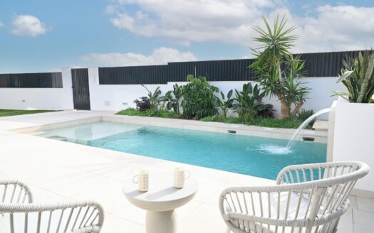 Villa for sale in Baños y Mendigo