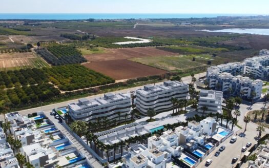 New Buils Apartments and Townhouses in El Raso (Guardamar del Segura)