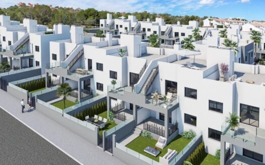Nowe bungalowy w San Miguel de Salinas – natura, golf i komfort